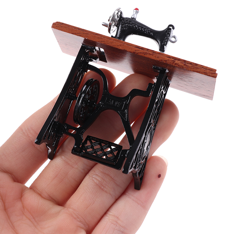 1:12 Dollhouse Decor Miniature - Textile Sewing Machines recension och pris
