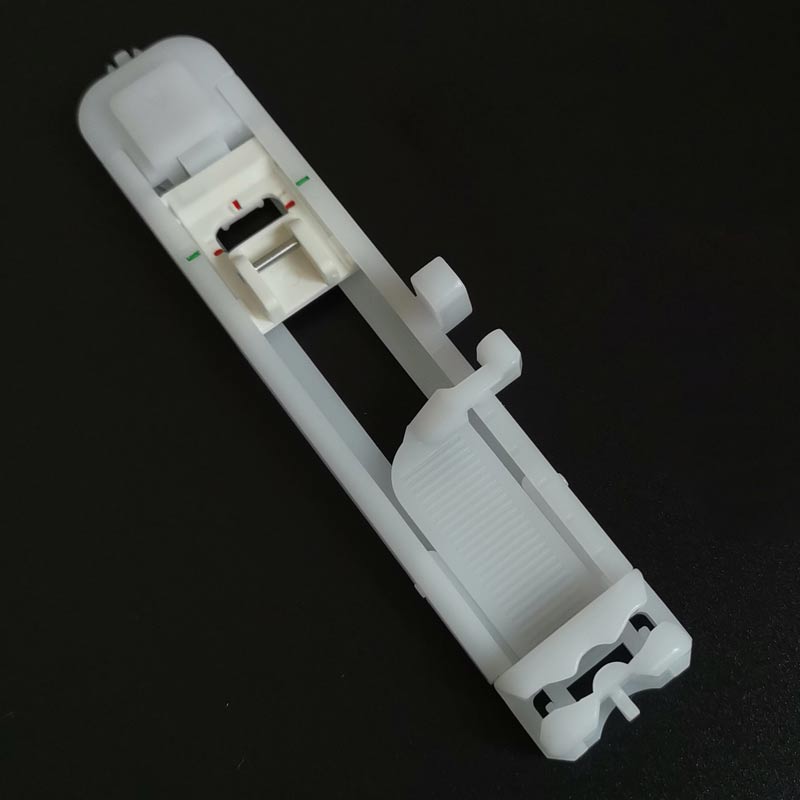 Buttonhole Presser Foot 1-step - Rolled Hem Foot recension och pris