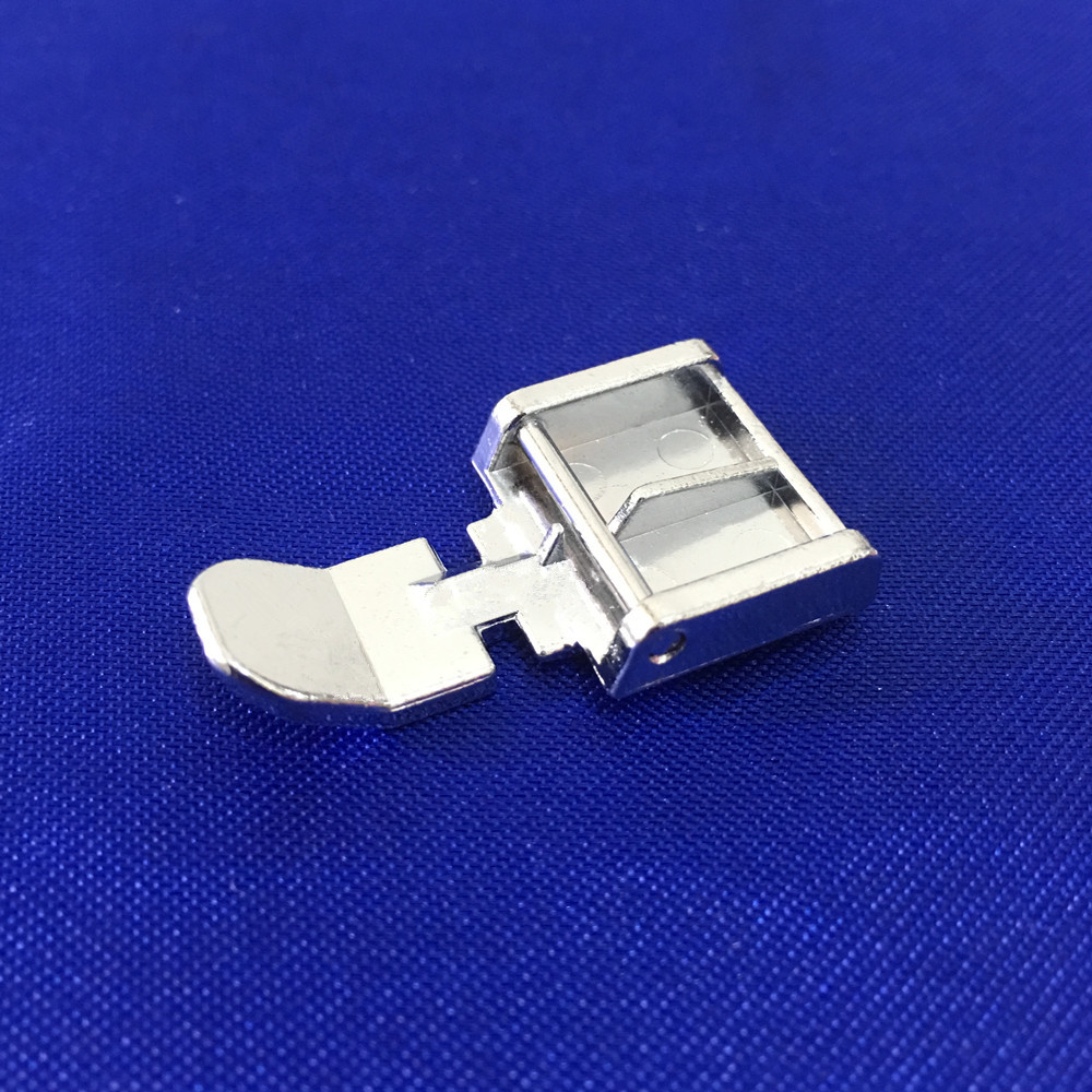 Compatible Metal Zipper Presse - Rolled Hem Foot recension och pris